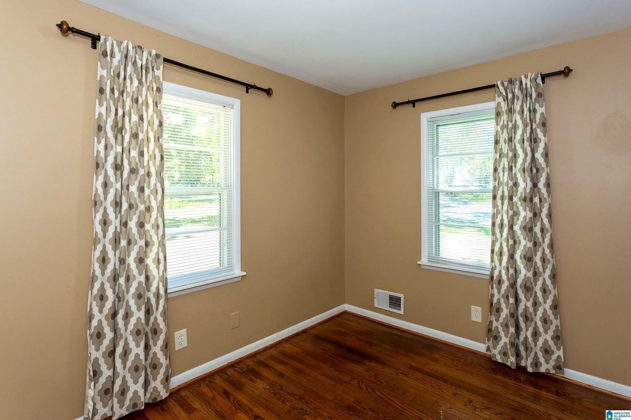 2050 Pinehurst Dr - Photo 7 of 21