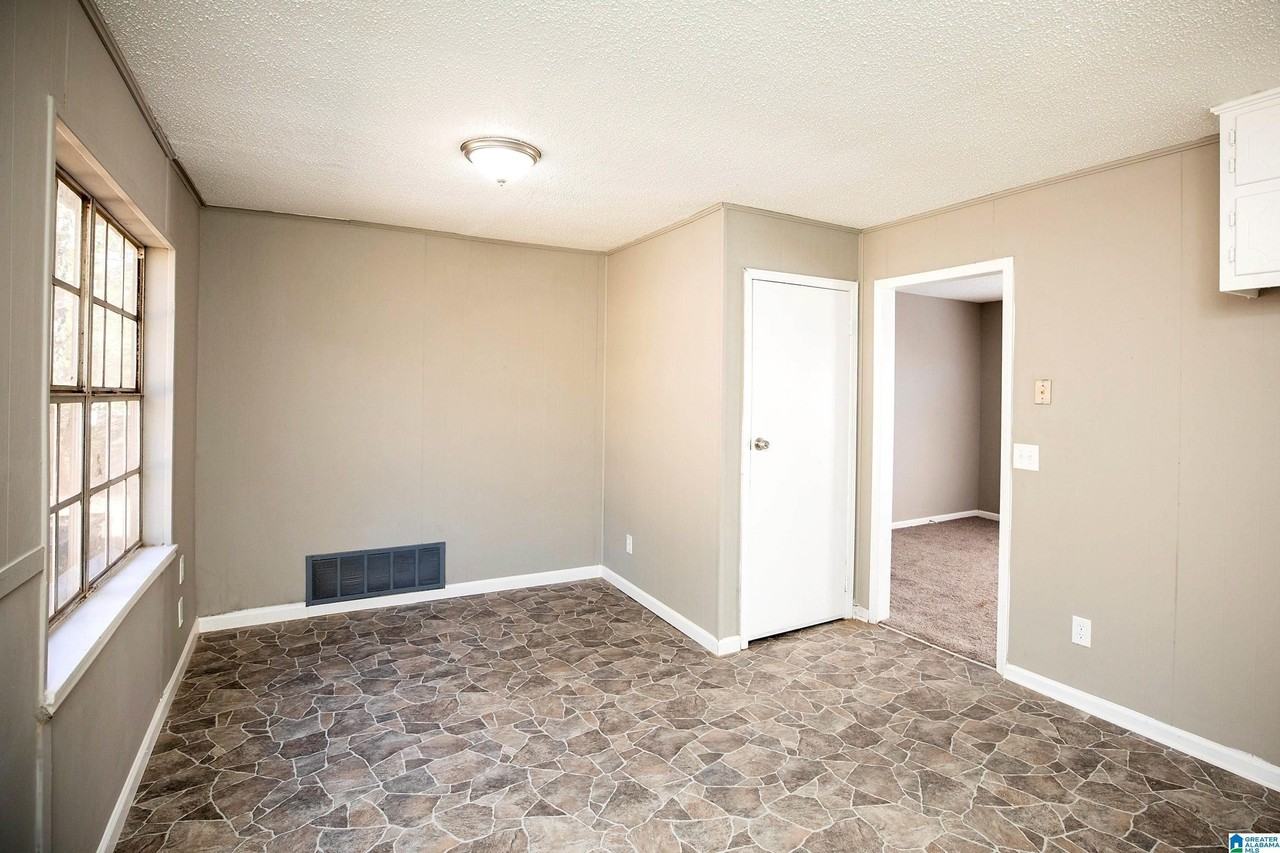 5140 Hickory Dr Ne - Photo 7 of 18