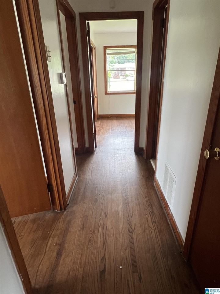 512 Sunhill Rd Nw - Photo 5 of 17