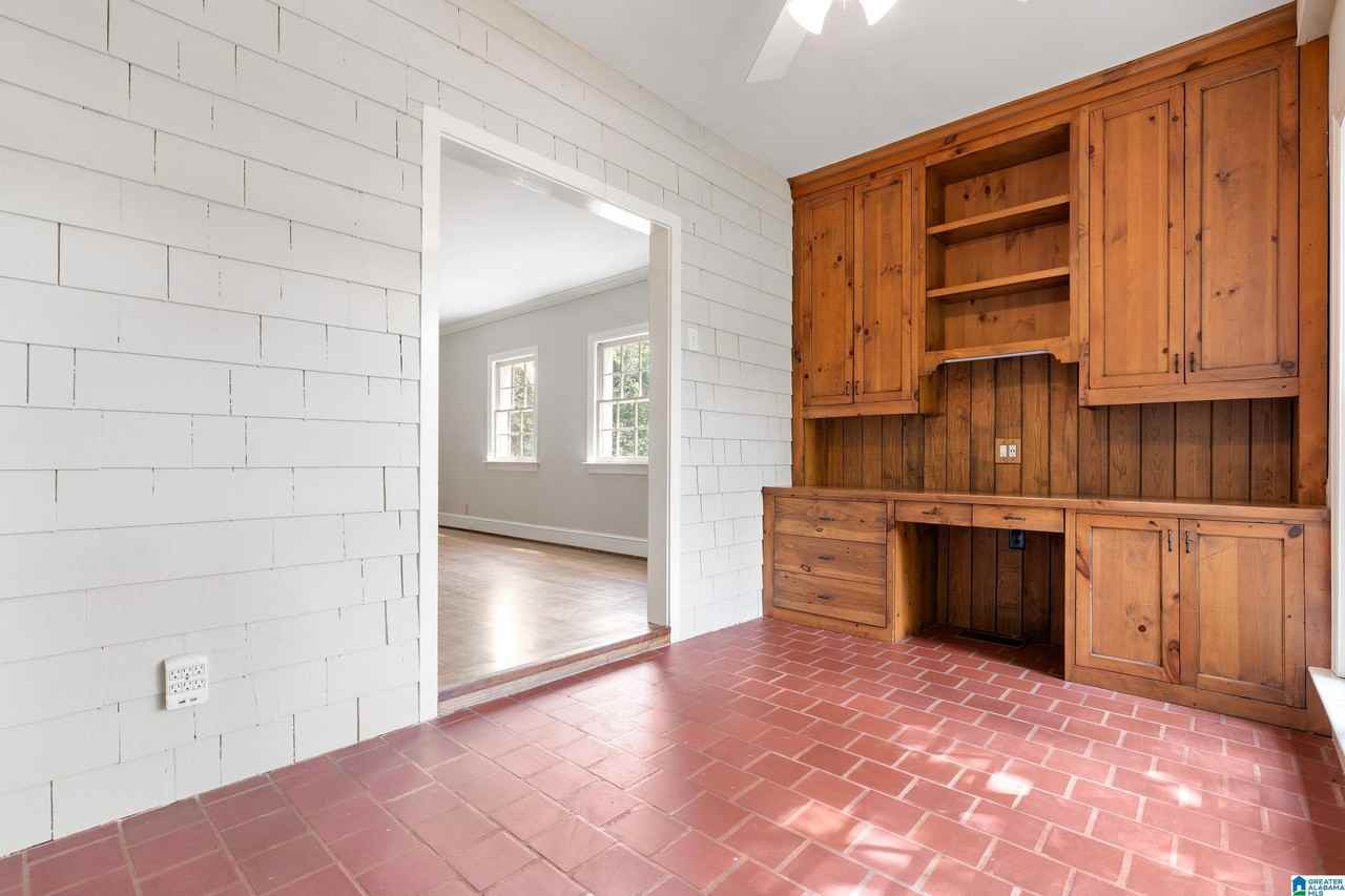 12 Montevallo Ter - Photo 4 of 24