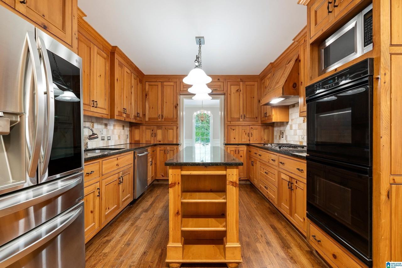12 Montevallo Ter - Photo 7 of 24