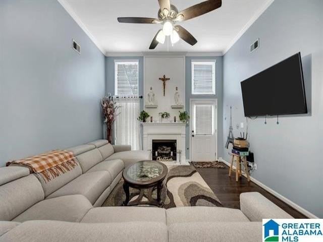3025 English Oaks Cir - Photo 3 of 9