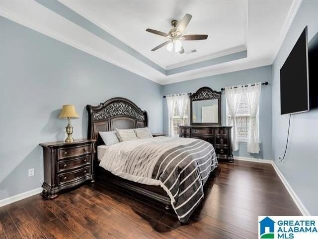 3025 English Oaks Cir - Photo 6 of 9