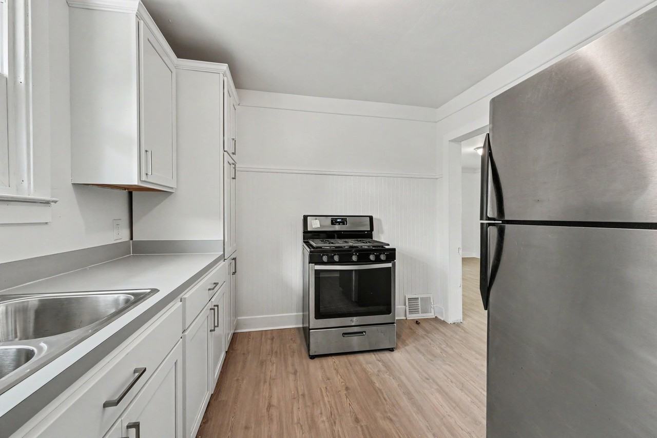 15224 Rossini Dr #1 - Photo 4 of 22
