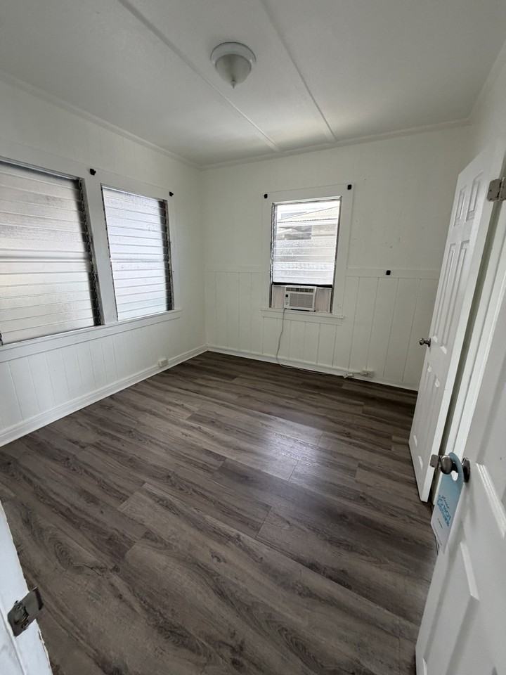 1768 Silva St #1768C - Photo 4 of 8