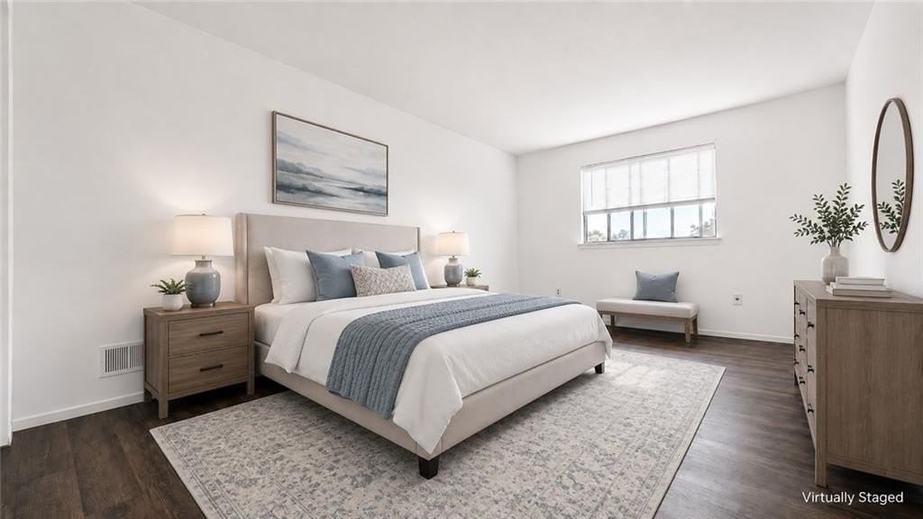 22 Windsor Ct #1