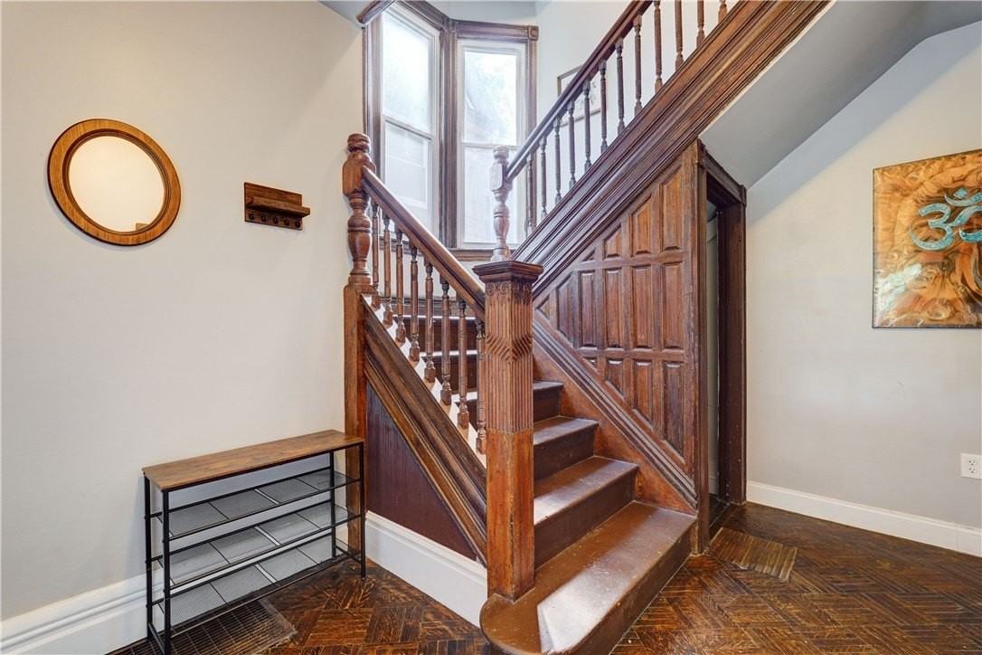 47 Amherst St #UP - Photo 6 of 24