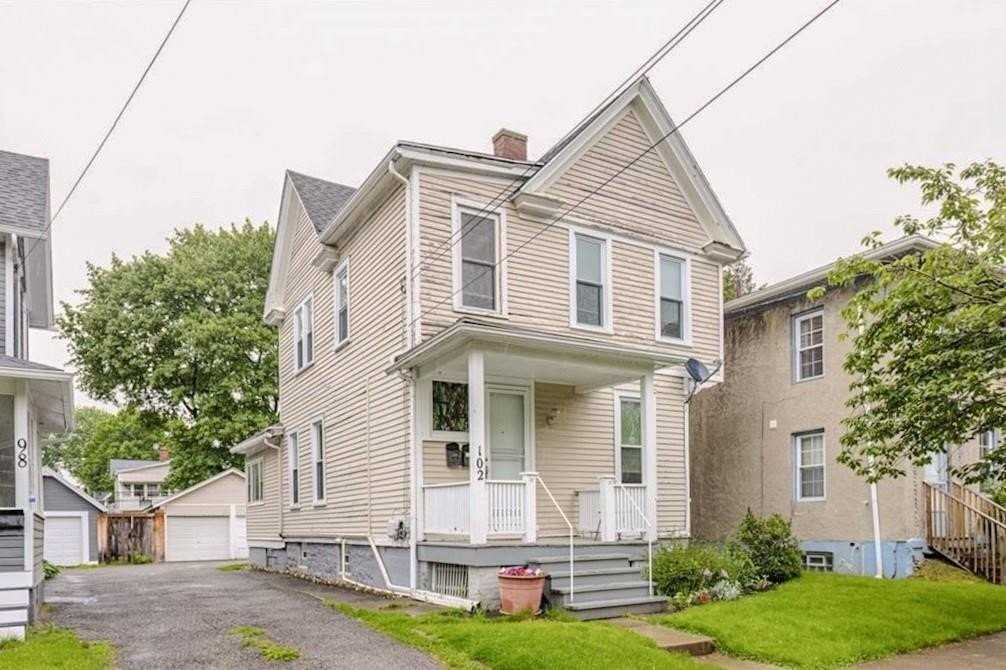 102 Gregory St #2
