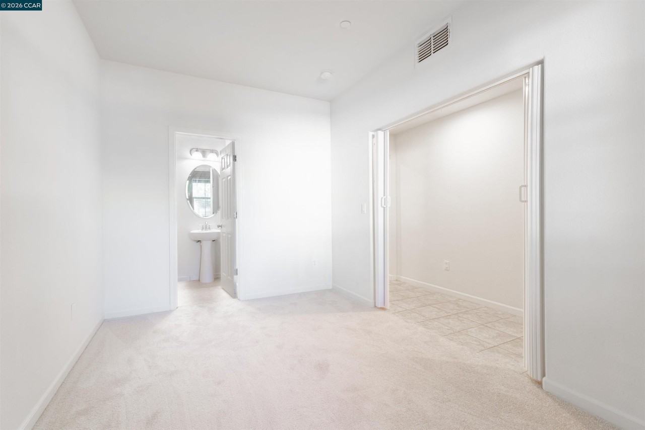 3091 Madsen St - Photo 6 of 31