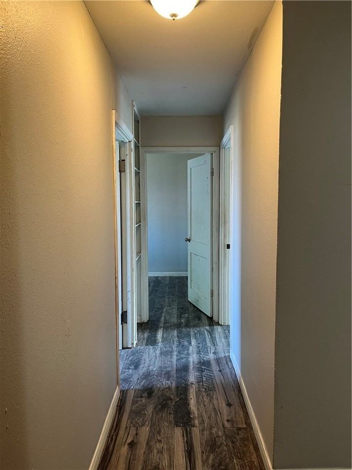 4418 Vestal St - Photo 7 of 18