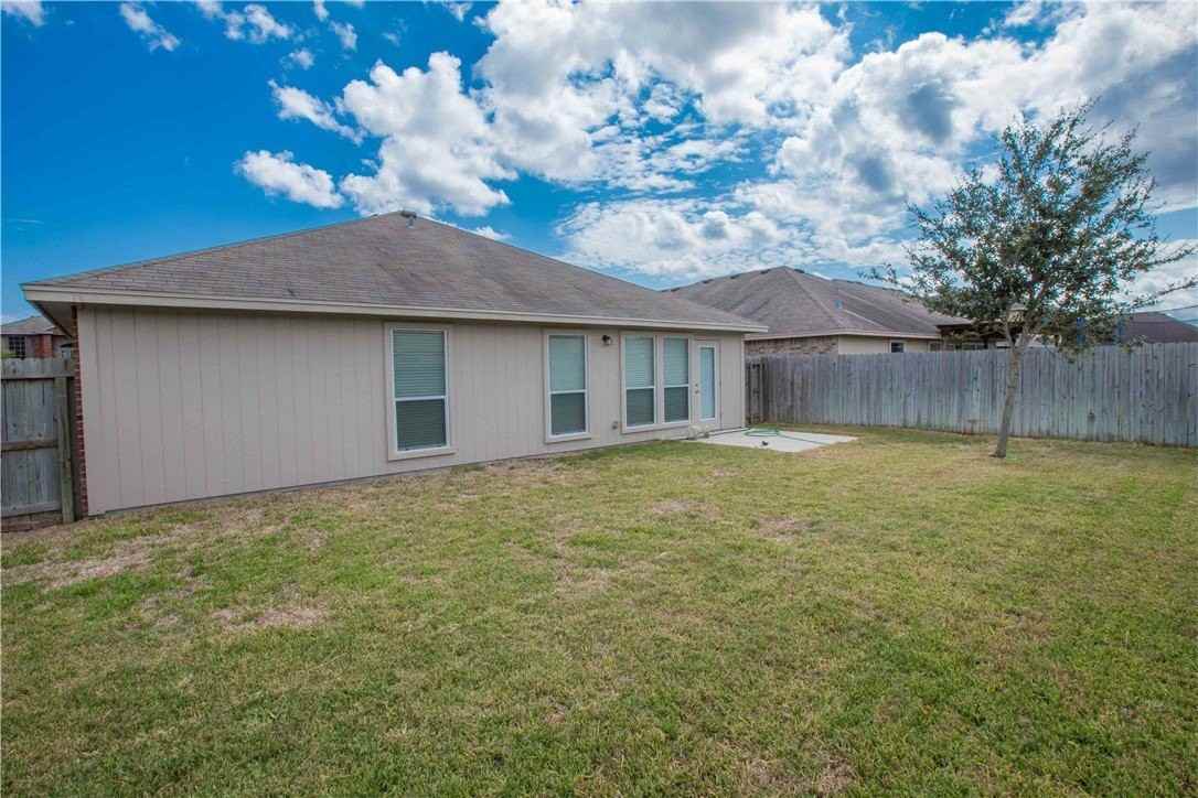 7517 Fort Griffen Dr - Photo 3 of 16