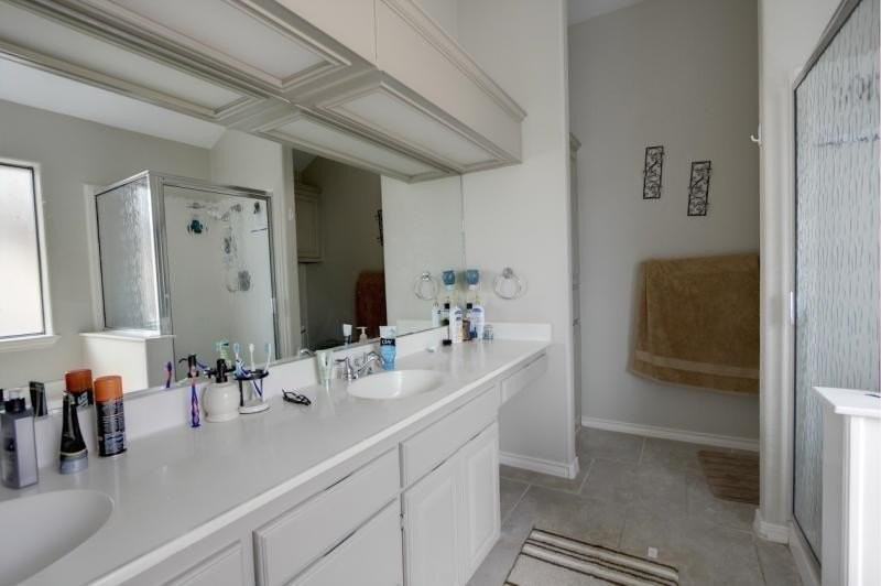 4510 Silver Hollow Dr - Photo 5 of 13