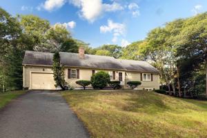 featured image of 49 Bramblebush Dr