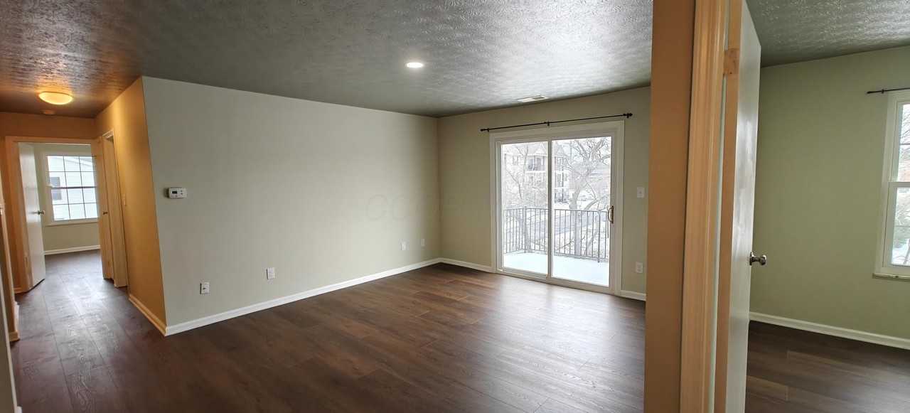 1540 Slade Ave #303 - Photo 4 of 19
