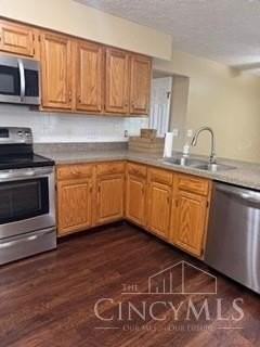 2899 Creekside Dr - Photo 5 of 31