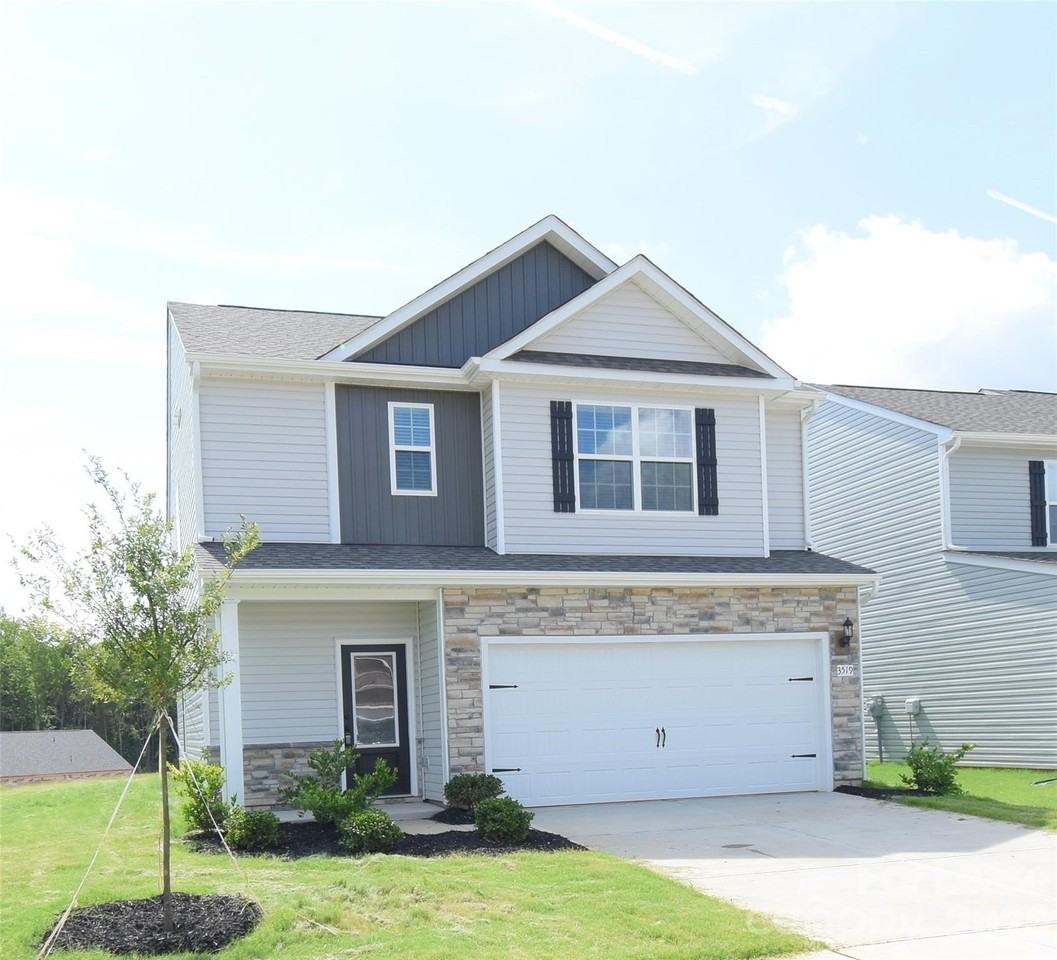 3519 Narrow Ln - Photo 2 of 33
