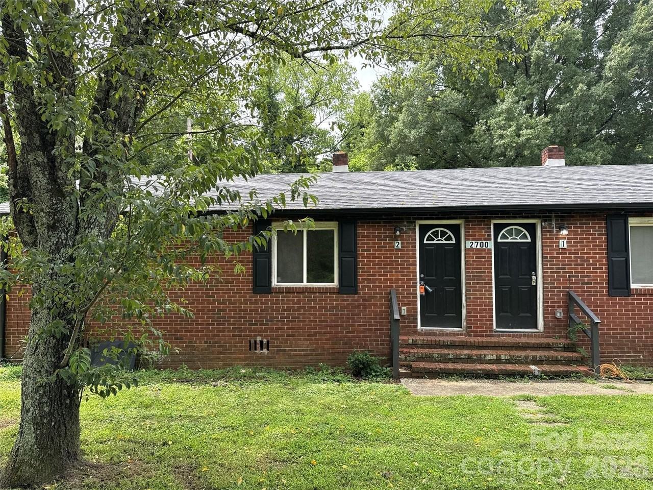 2700 Capitol Dr #2