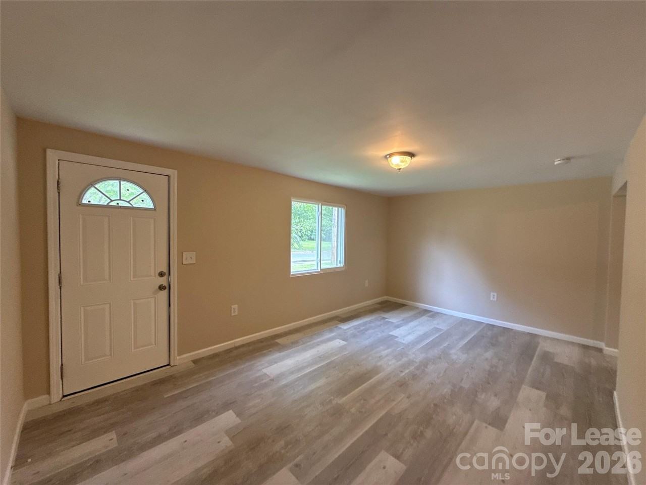 2700 Capitol Dr #2 - Photo 3 of 11