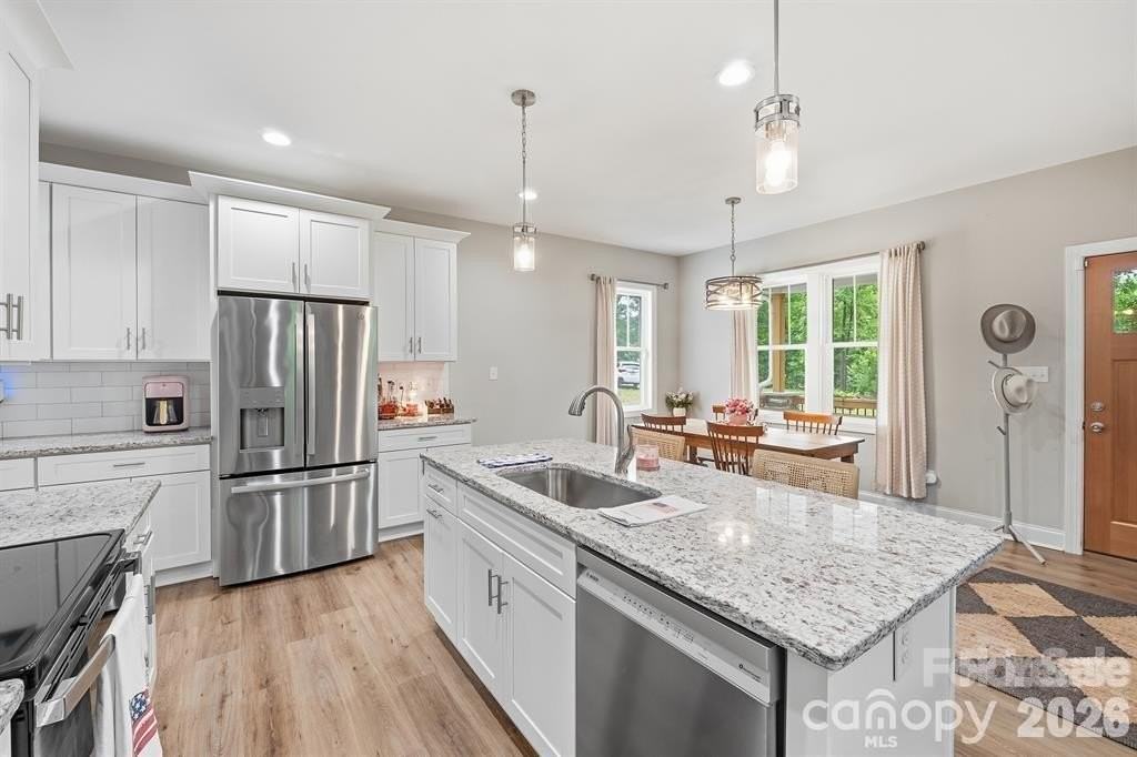 2029 Bost St - Photo 7 of 35