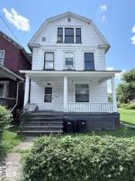 featured image of 28 Akers St 3rd Fl #3