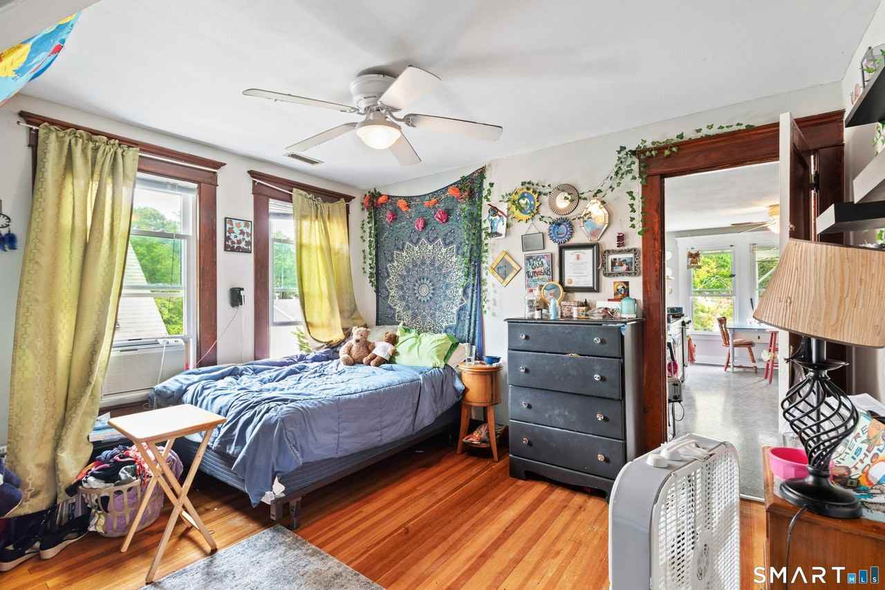 255 W Elm St #3 - Photo 6 of 10