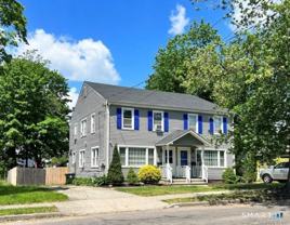 1079 Brooklawn Ave - Photo 1 of 1