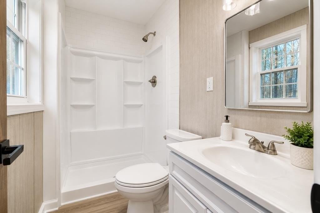 129 Hillwood Dr - Photo 6 of 7