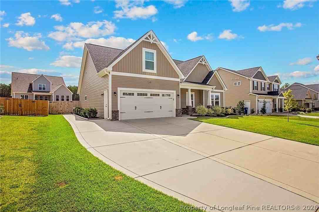 620 Stonebriar Ave - Photo 2 of 35
