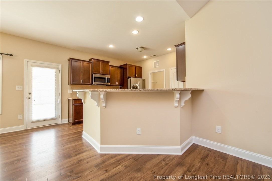 620 Stonebriar Ave - Photo 4 of 35