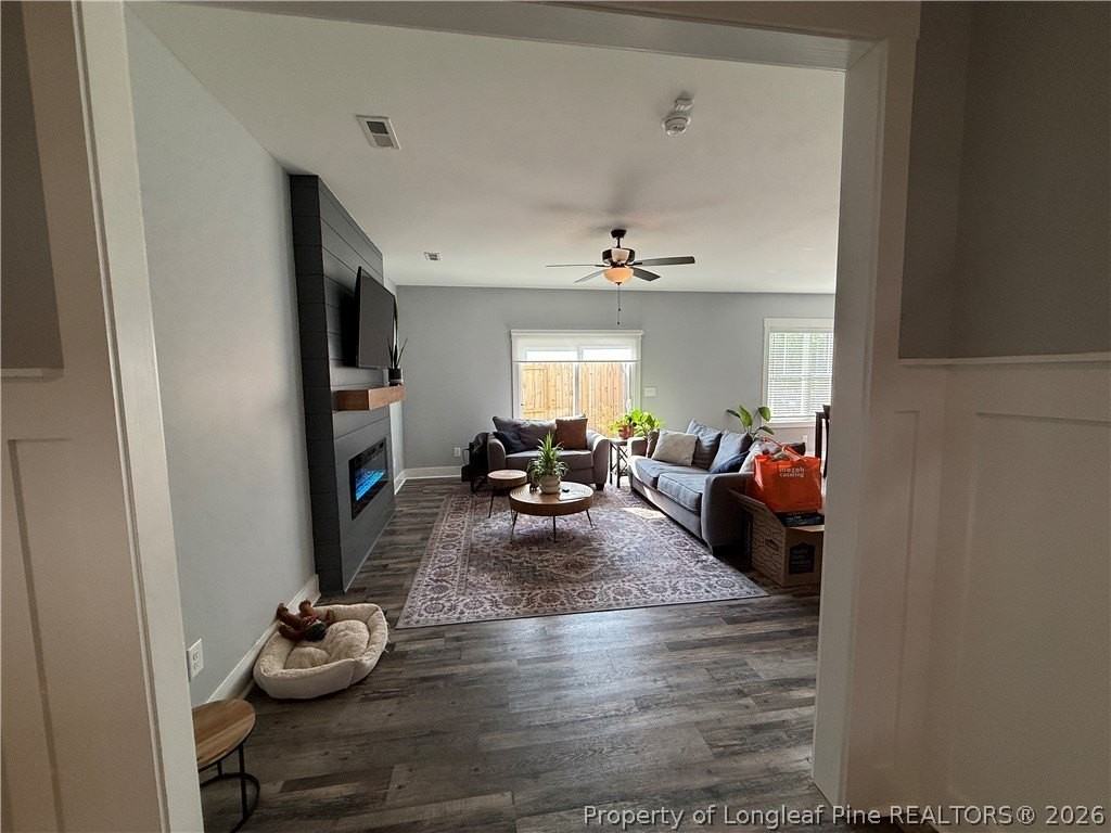3034 Candlelight Dr - Photo 7 of 39