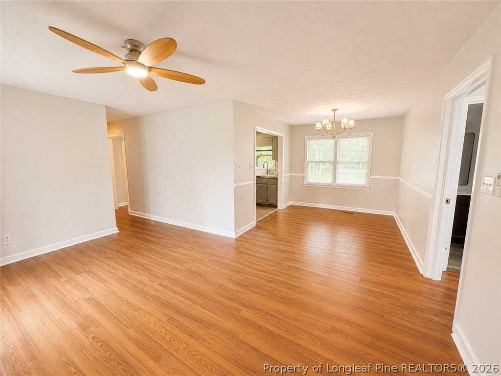 1506 Swainey Ave - Photo 4 of 20