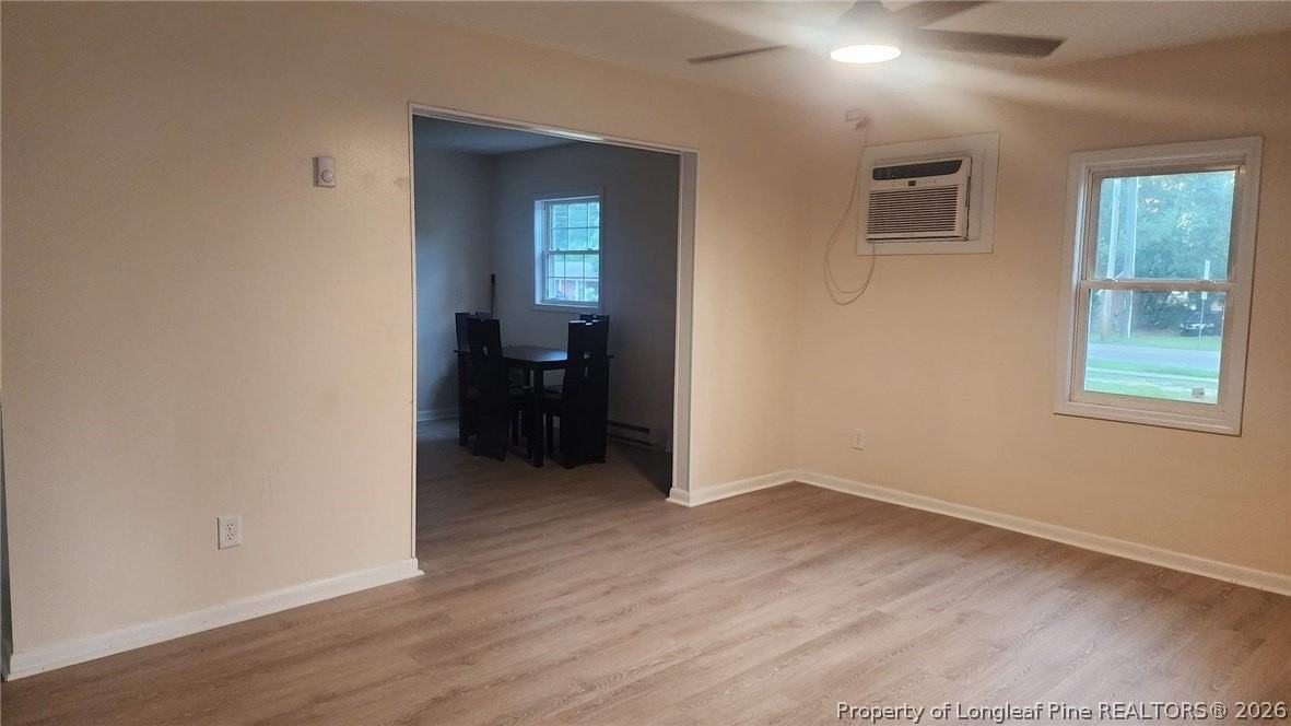 4916 Rosehill Rd - Photo 5 of 13
