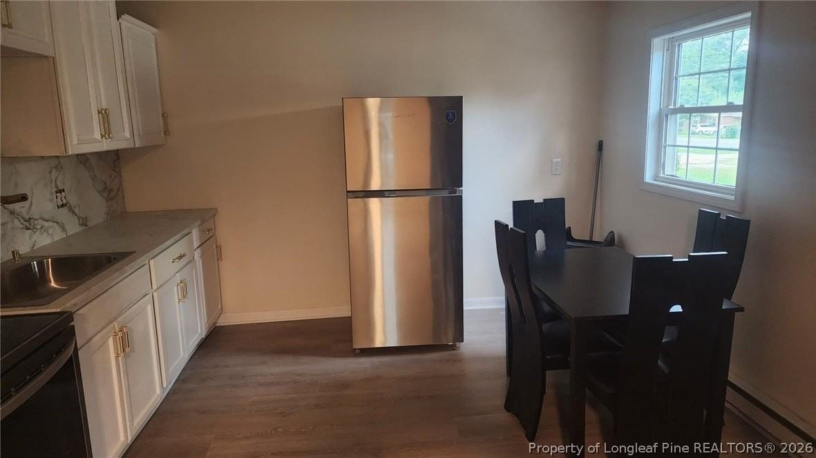 4916 Rosehill Rd - Photo 6 of 13
