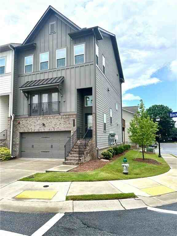 2620 Blackburn Ct - Photo 2 of 4
