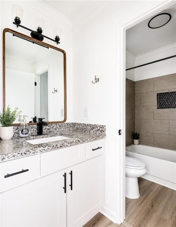 1006 Heathmoor Ct - Photo 6 of 7