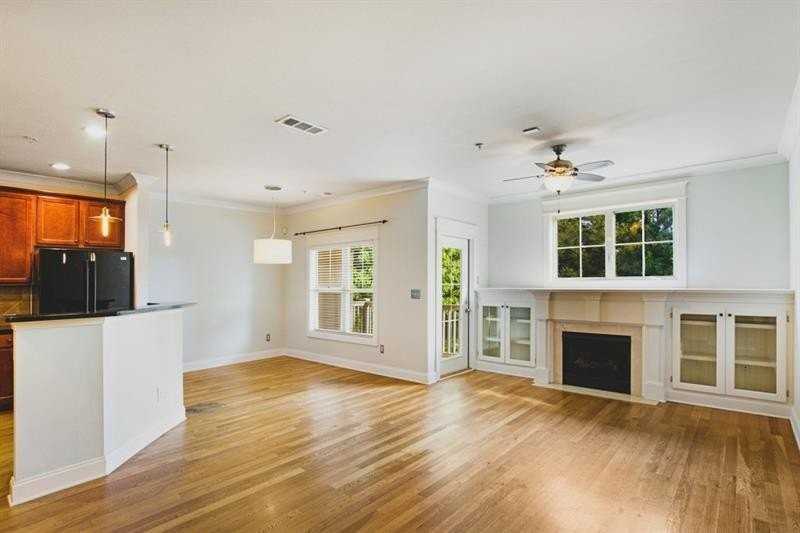 655 Mead St Se #60 - Photo 3 of 31