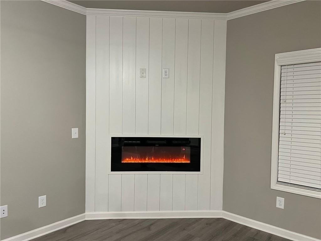 5348 Fox Hill Ln - Photo 3 of 26