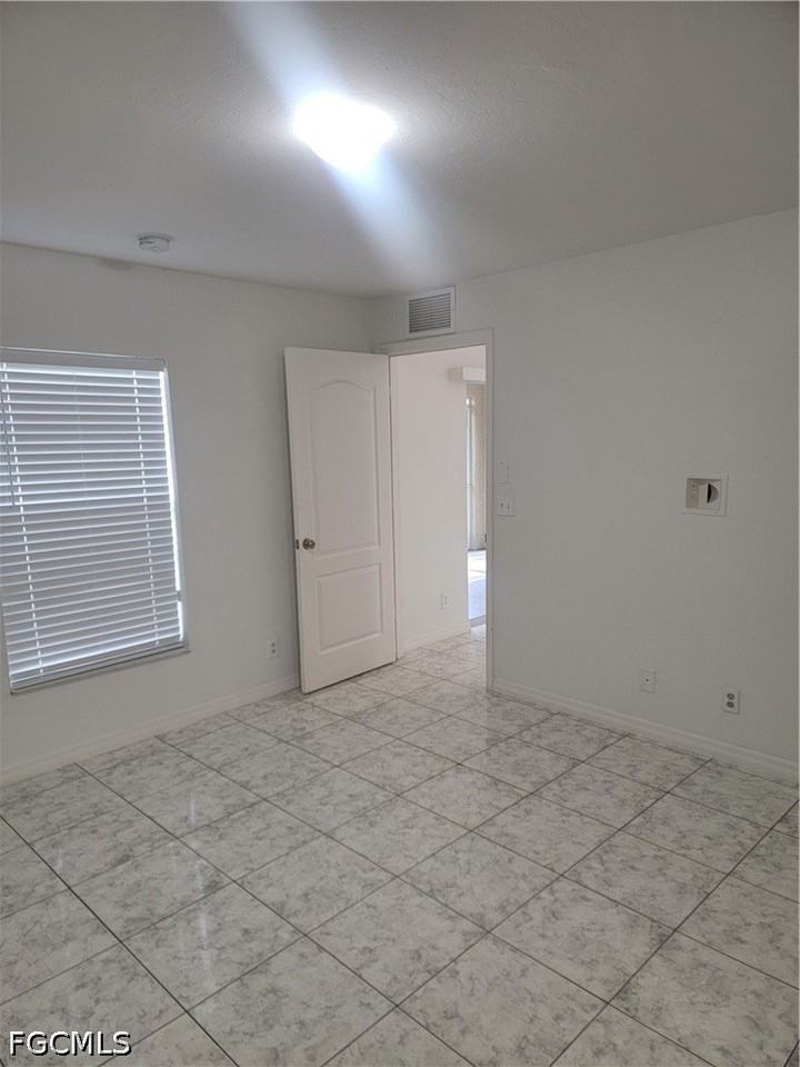 3802 11th St Sw - Photo 7 of 14