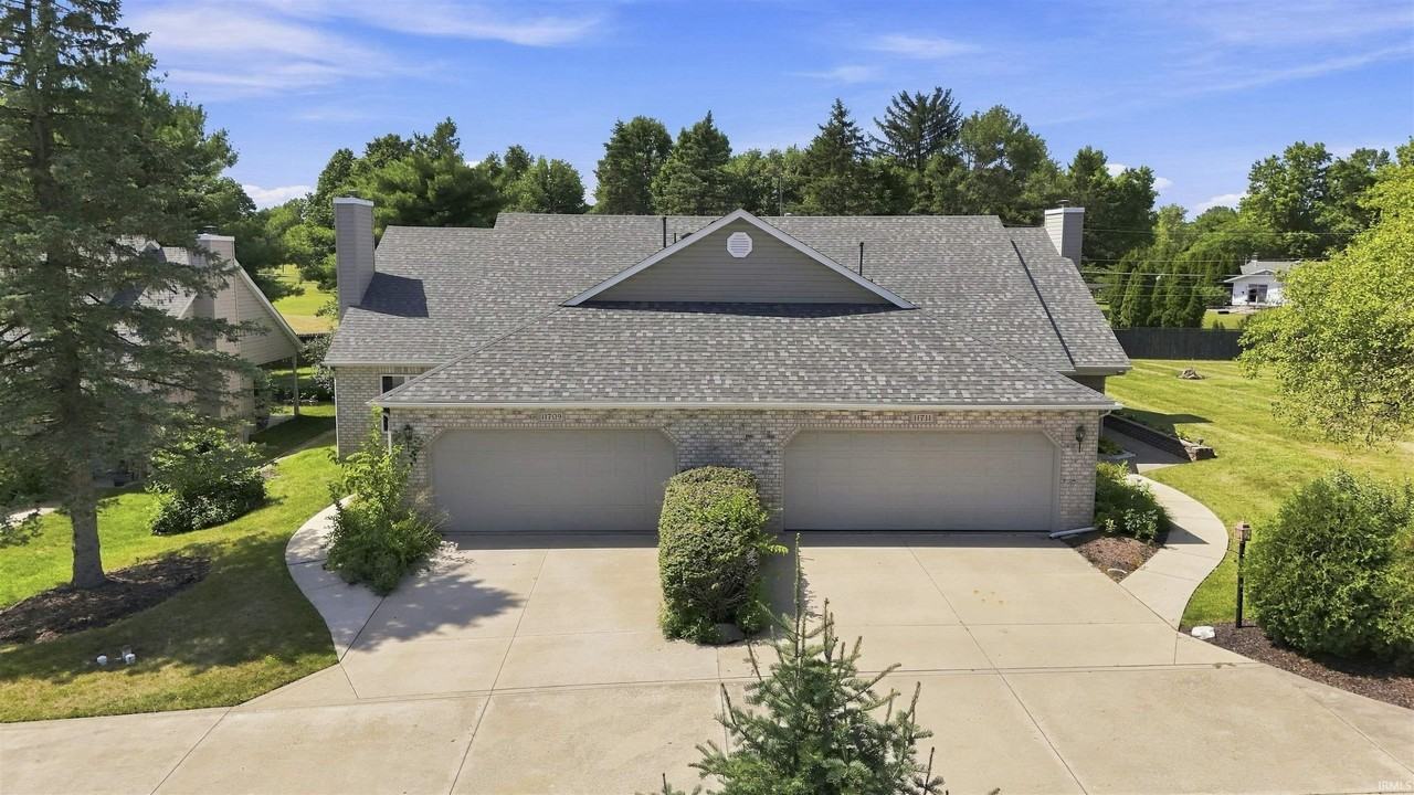 11709 Leo Rd - Photo 2 of 36