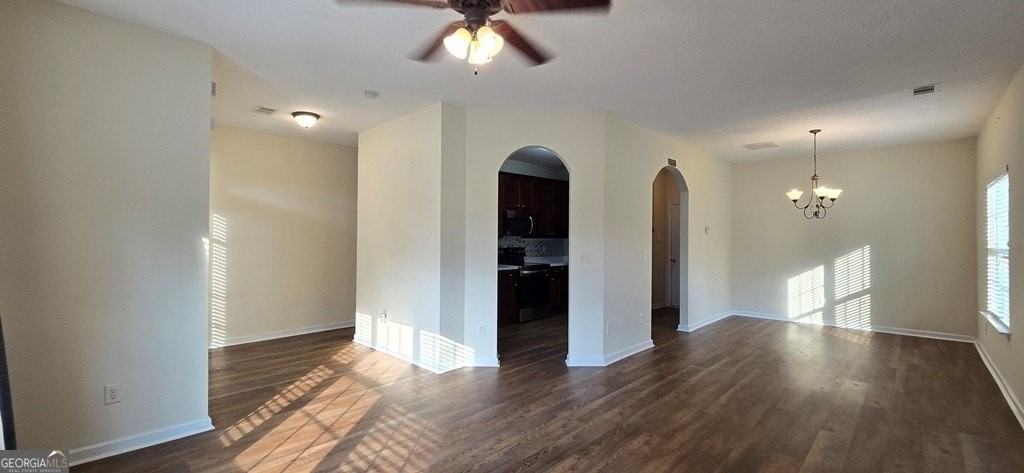5472 Festival Ave - Photo 3 of 44