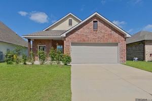 featured image of 215 Peppercorn Way