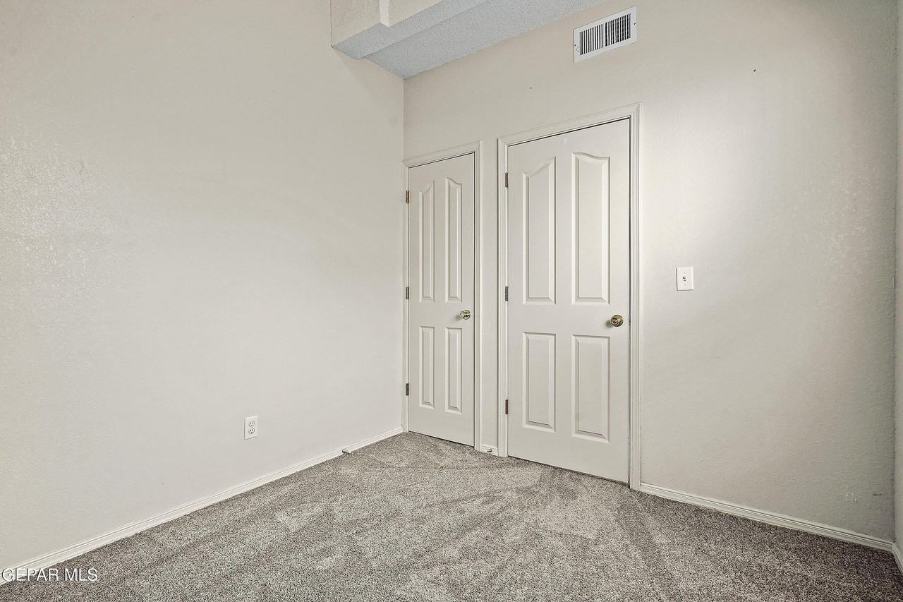 1315 Olga Mapula Dr - Photo 6 of 38