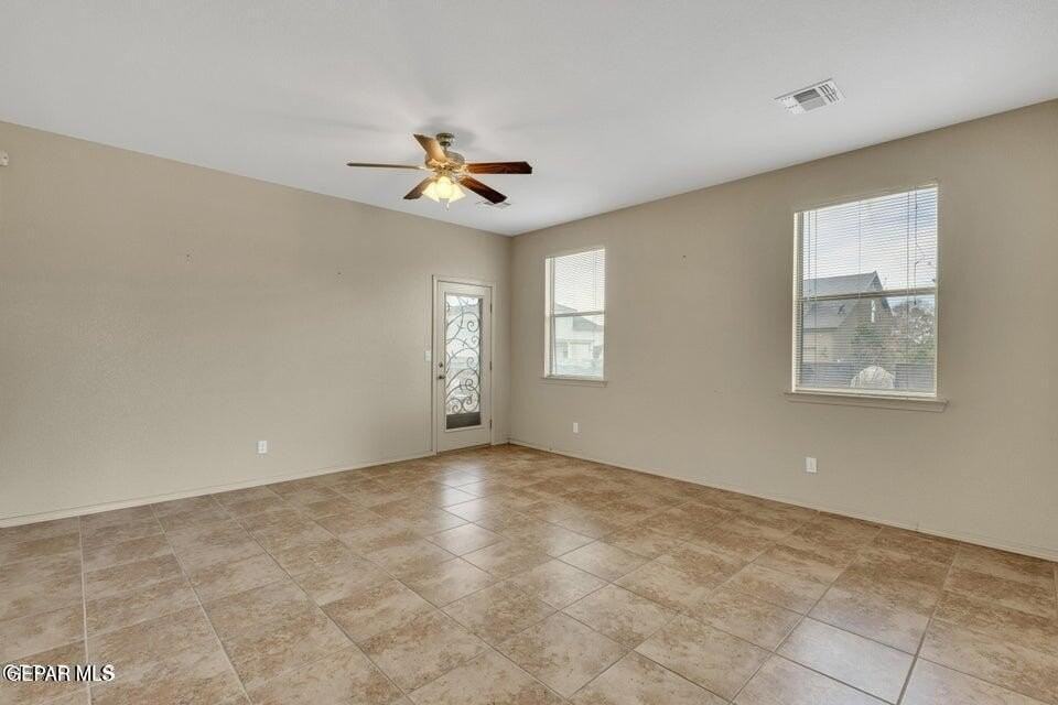 14652 Oldenberg Ct - Photo 3 of 13