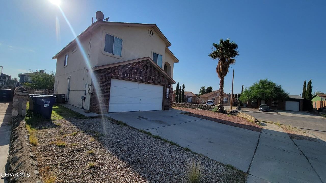 3600 Tierra Meca Dr - Photo 2 of 50
