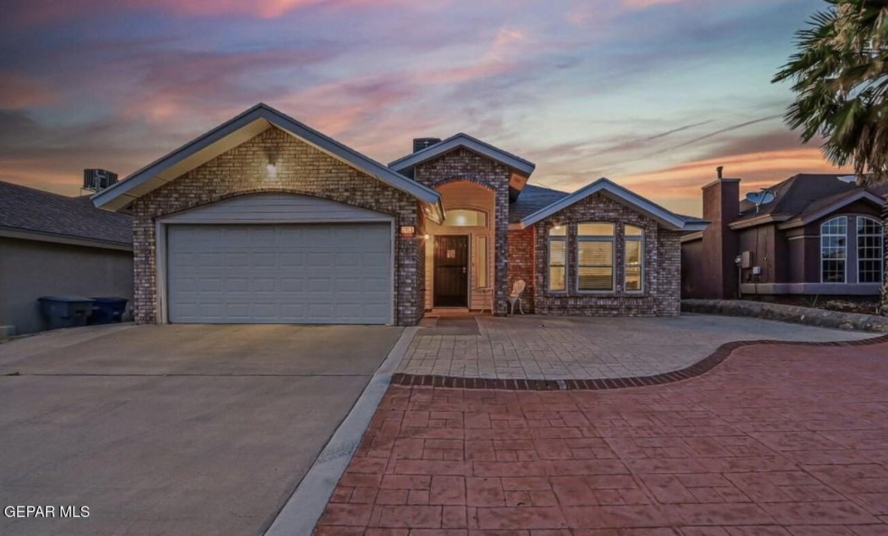 7453 Plaza Taurina Dr - Photo 2 of 14