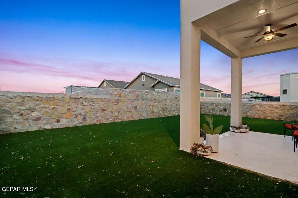 4556 Marisabel Azcarate St - Photo 6 of 41