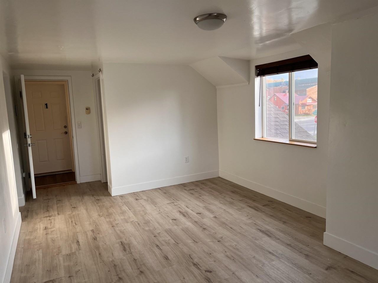 3451 College Rd #2 - Photo 4 of 12