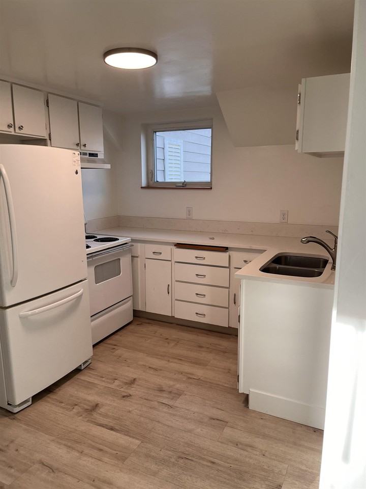 3451 College Rd #2 - Photo 5 of 12