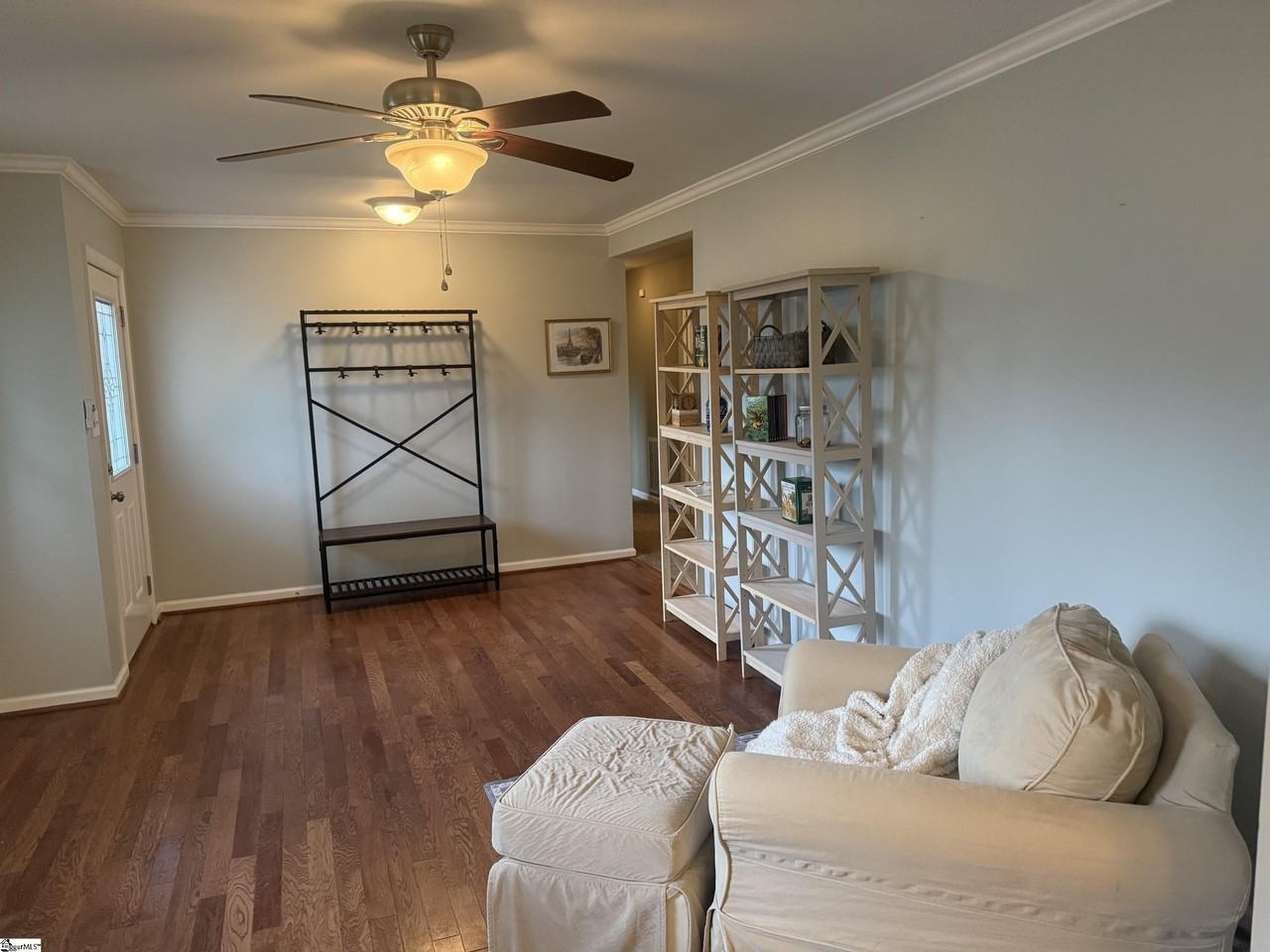 16 Ellesmere Dr - Photo 2 of 28