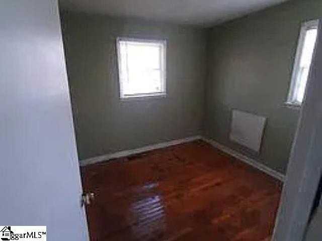 804 Wofford St - Photo 4 of 6